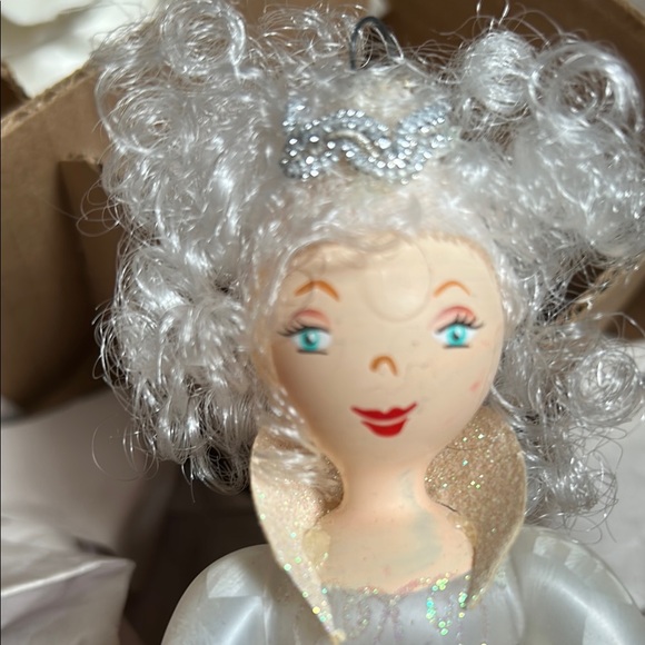 De Carlini White and Silver Holiday Christmas glass Ornament angel princess - Picture 2 of 7